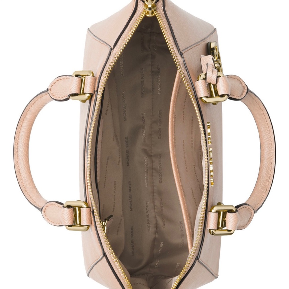 ‼️SOLD‼️Michael Kors Ciara small bag soft pink/gold - Picture 5 of 7
